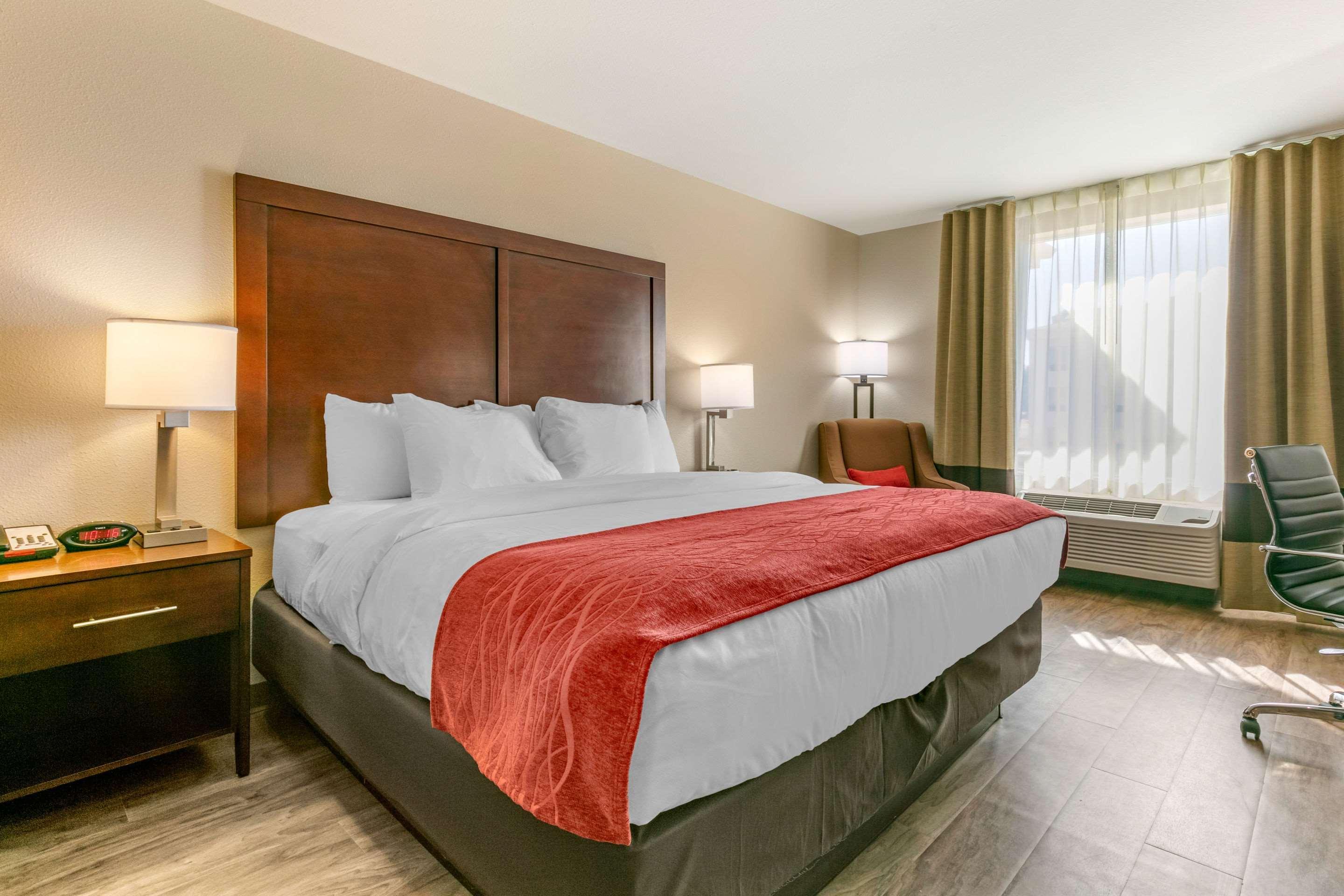 Comfort Inn & Suites Van Buren - Fort Smith Екстериор снимка