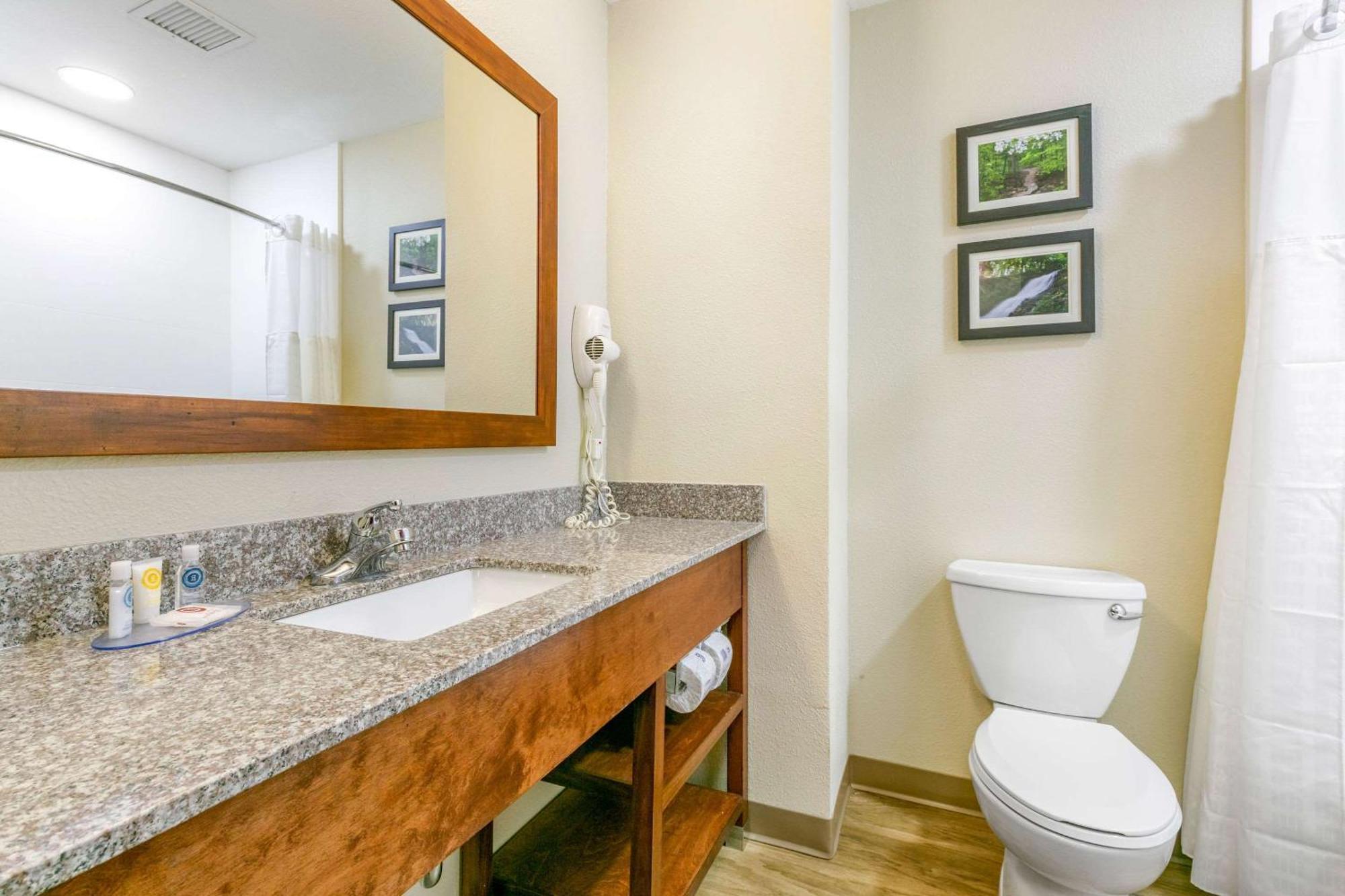 Comfort Inn & Suites Van Buren - Fort Smith Екстериор снимка