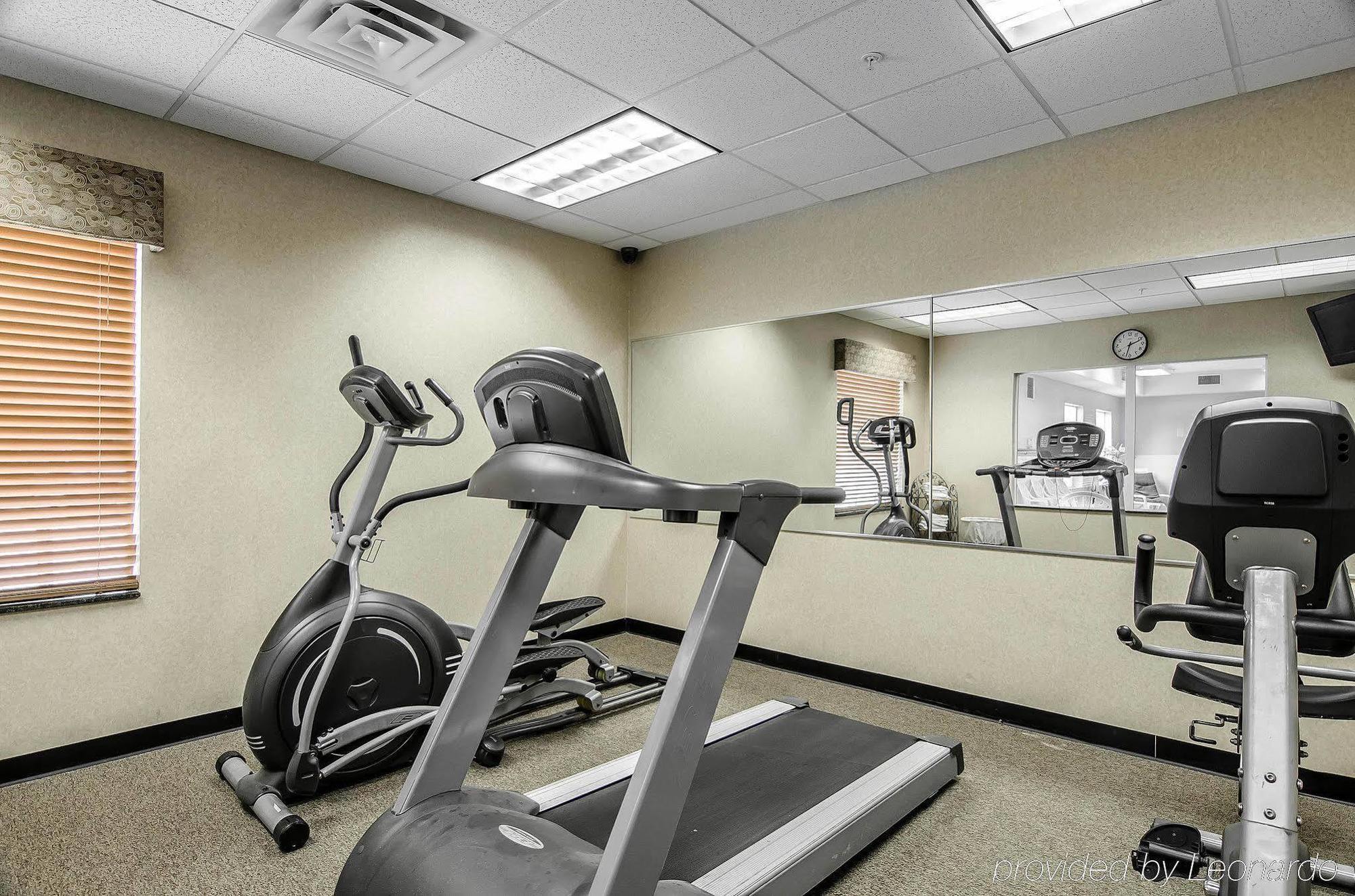 Comfort Inn & Suites Van Buren - Fort Smith Екстериор снимка